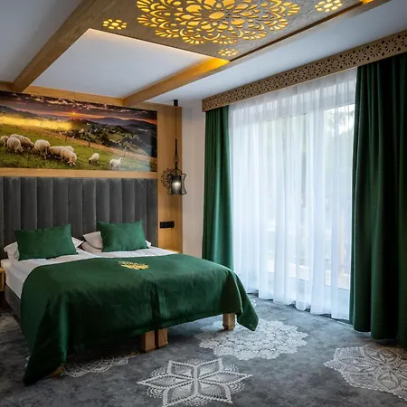 Bed & Breakfast Zagroniowka 3*